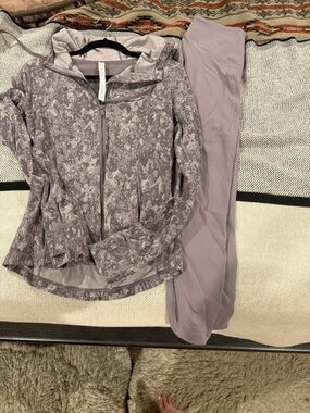 lululemon athletica muted lavender patterned zip hoodie